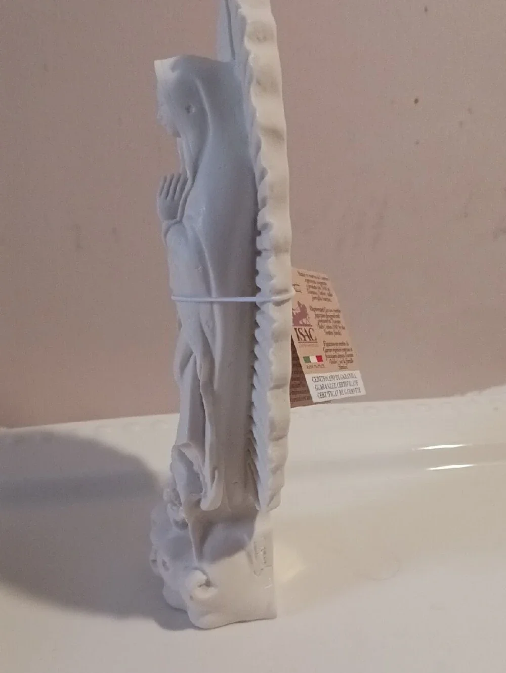 Beautiful White Virgin Mary Home Art Statue - Decorative Religious Figurine - Picture 3 of 12